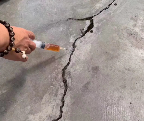 芒康混凝土裂缝修补技术详解​